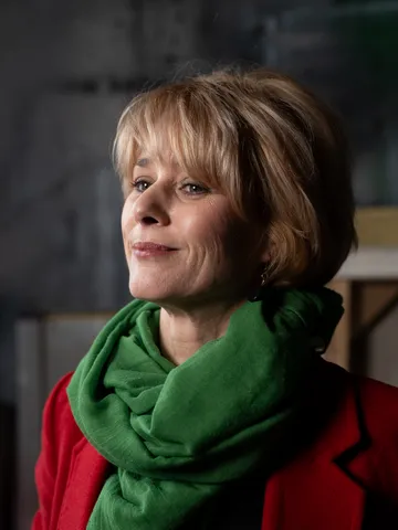 Etelka Magyari (guest actress from the Hungarian State Theatre “Csiky Gergely” in Timișoara)