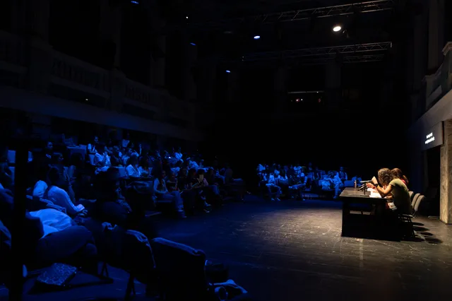 „Theater im Dialog” geht weiter: Fast 100 Schüler haben am Lektüremarathon teilgenommen