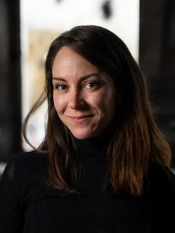 Erika Vincze (guest actress from the Hungarian State Theatre “Csiky Gergely” in Timișoara)